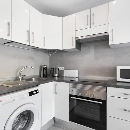 Apartment Geranios 71